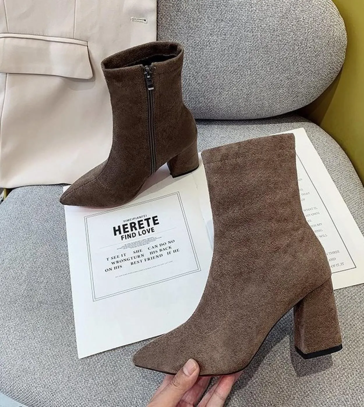 Autunno Scarpe Per Le Donne Stivali Delle Signore 2022 Nuovi Tacchi Alti di Lusso Donna di Avvio Femminile Inverno Cuneo In Pell